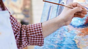 Digital documents make it easier for Tara Materials to focus on canvas. 